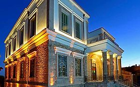 Cunda Callisto Despot Evi 12 Yaş ve Üzeri